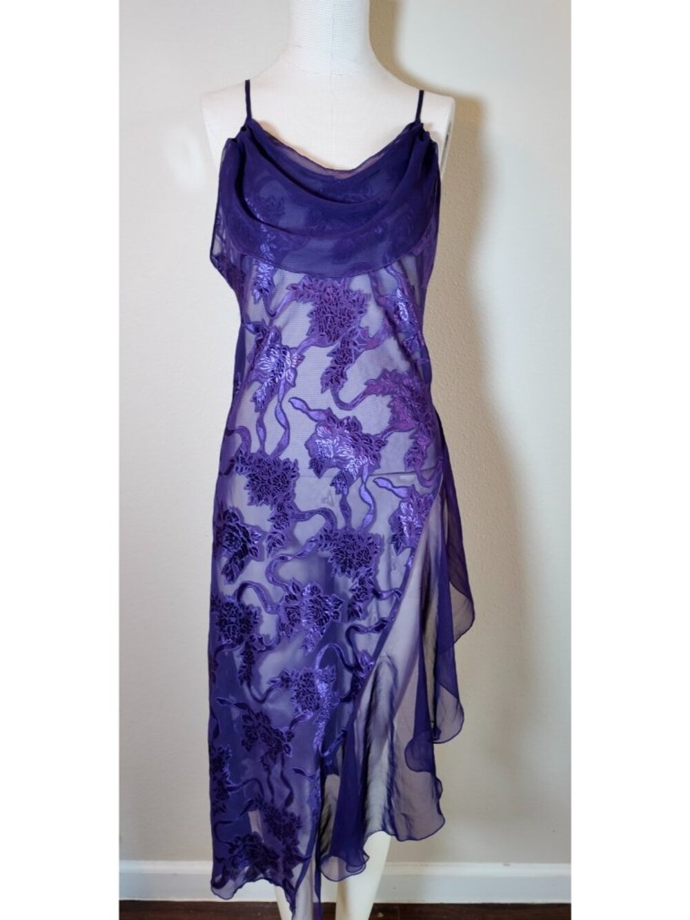 Vintage Victorias Secret Purple nightgown size Small - Picture 2 of 6
